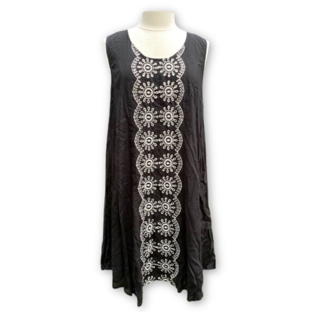 Shoreline Embroidered Sleeveless Swim Coverup XL